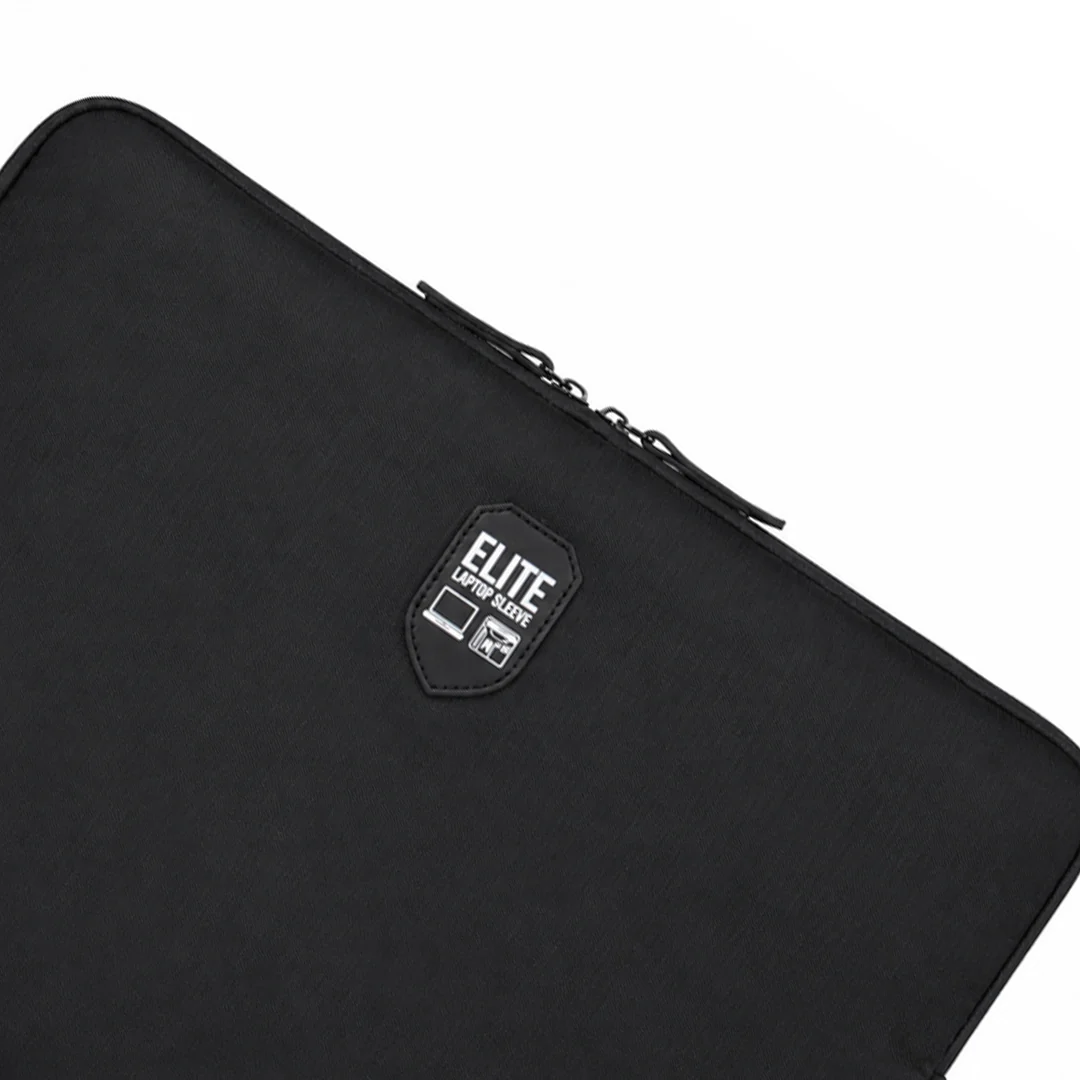 Smith & Blake TARO laptop sleeve Black