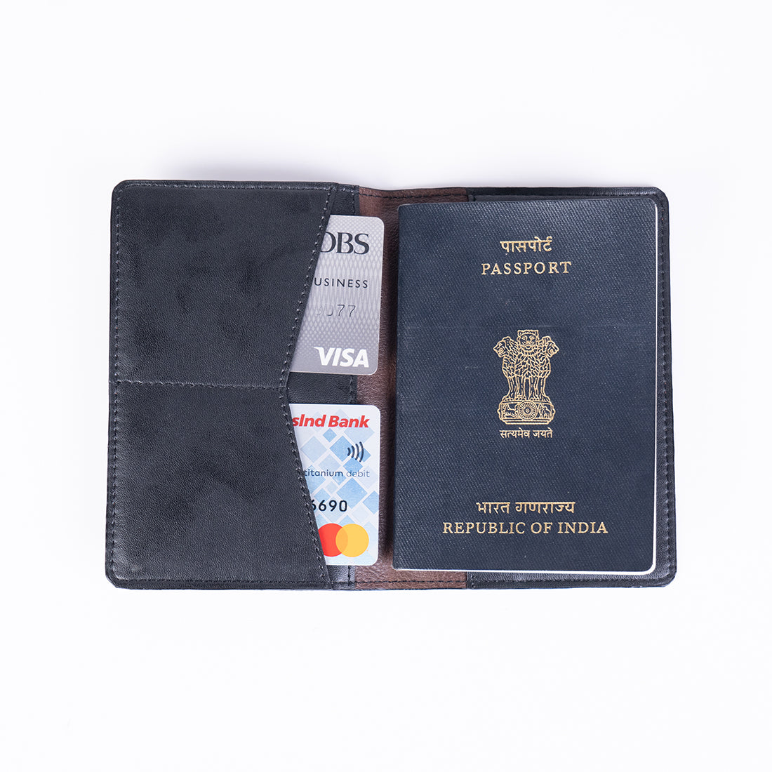 Smith & Blake QUEST Passport Wallet Brown