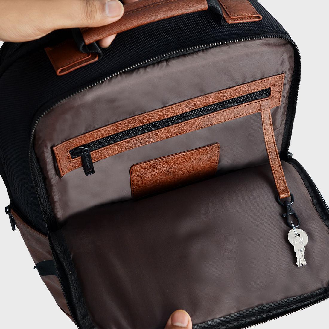 Smith & Blake BORNEO Laptop Backpack